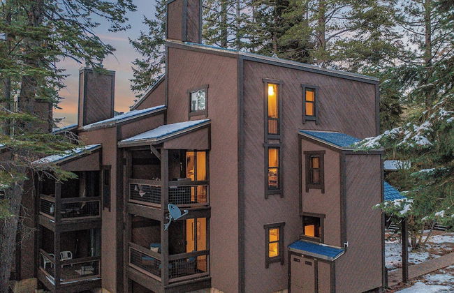 Arroyo by Avantstay Peaceful Mountain Townhouse w/ Large Private Balcony - Foto 47