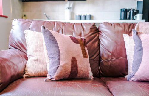 Cozy 2BR Flat in the Heart of Wigan Wallgate - Foto 40