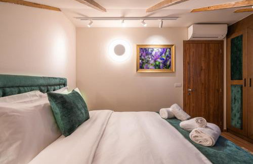 FLOARA DI MUNTE Forest Luxury Suites - Photo 19