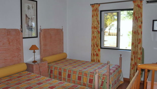 Tranquil Villa in Vilamoura With Private Swimming Pool - Foto 4, Servicio de la habitación