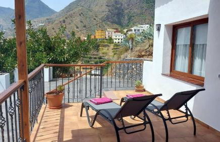 Casa La Sabina Roja 1 - Casa con impresionantes vistas sobre Hermigua y el mar - Foto 2