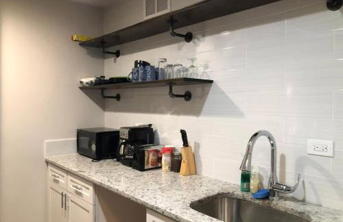 Downtown Condo! Private Balcony! PT10F - Foto 8