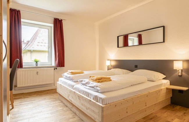 mit 4 Schlafzimmern - Foto 9