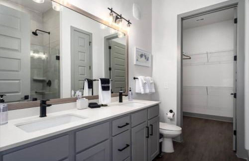 Luxury Apt with shopping and restaurants - Foto 14