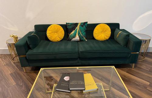 Luxury 2BD 2BTH Unit in Addison - Foto 1