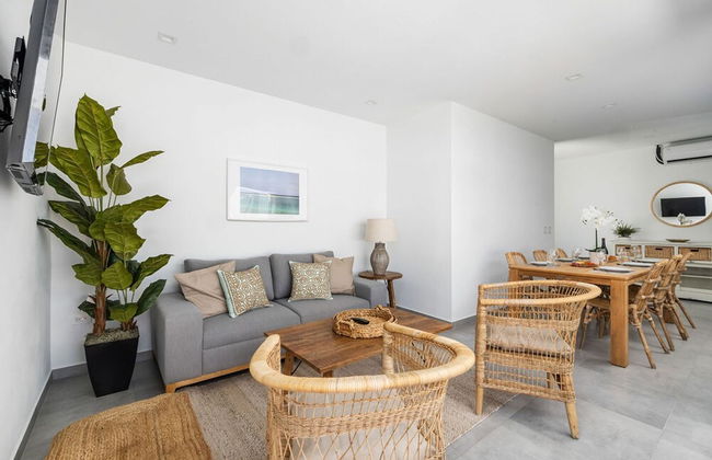 3BR 3BA Newly Built w Private Pool 5 min 2 Beach - Foto 19