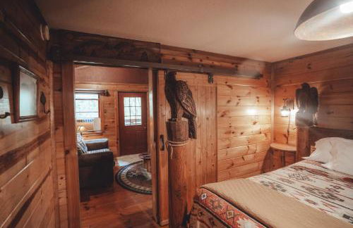 Great Frontier Cabin at American Heartland Cabins - Photo 20