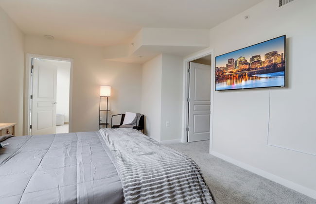 Walkable Alexandria Apts - Photo 28