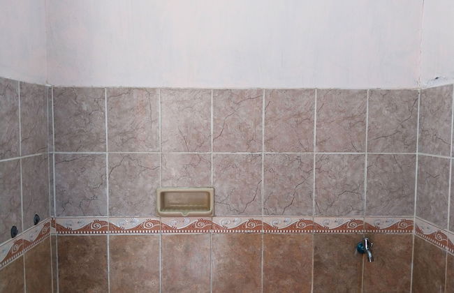 Villa Yustisia Curug 7 Cilember - Foto 40