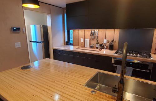 This Deluxe Modern New 3-Story Home With Central Ac Offers The Best Of Bozeman! - Foto 5