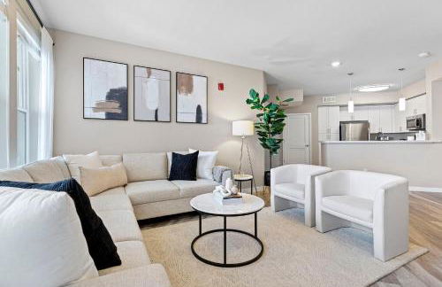 Designer Apt w Jacuzzi Walk To Casino & iMax - Foto 8