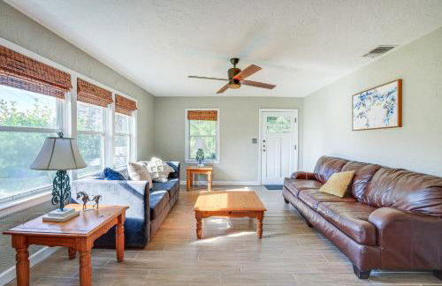 Newberry Home with Deck on 10 Acres! - Foto 1