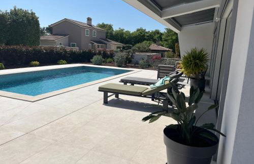 Villa Cedrus - Foto 1