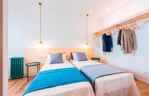 Be Mate Gran Vía Suites - Photo 12