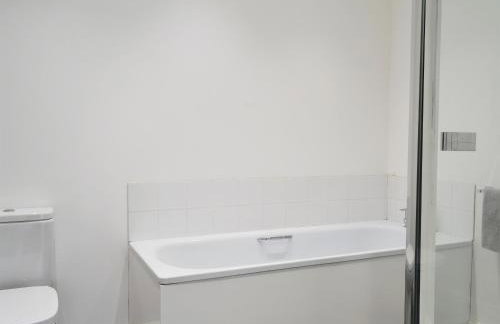 Reeds Farmhouse - Photo 10