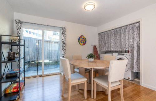 Pet-friendly 4BR Seattle Retreat with Fenced Yard - Foto 15