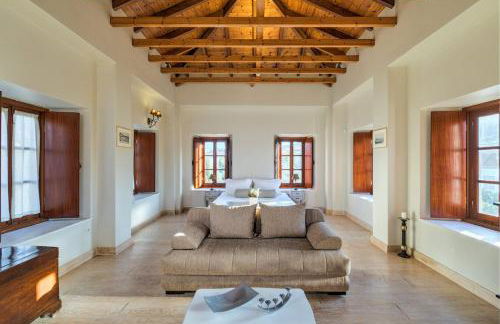 Mare Monte Luxury Suites - Photo 43