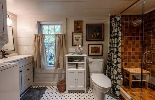 Enchanting Mountain Cottages w Hot Tub & Fireplace - Foto 44