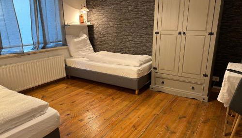 Elbnahes Juwel in Hamburg Wedel - Foto 2