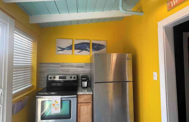 Charming Coastal Retreat - Foto 16