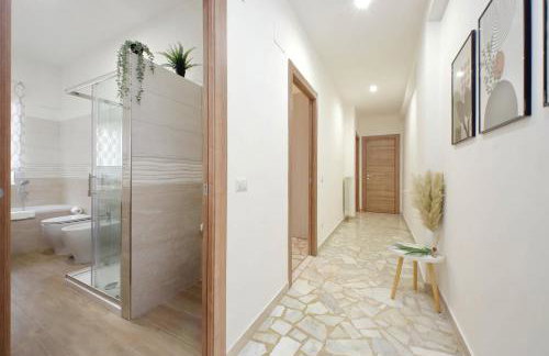 Modern Large Apartment in Rome - Photo 5