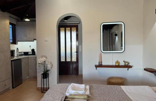 Takis' Attic - Foto 12