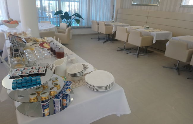 Adrion Aparthotel - Photo 37