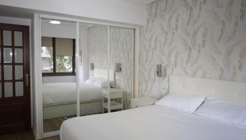 Precioso apartamento con patio - Foto 3