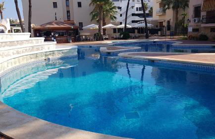 Apartamento en Urbanizacion El Retiro III - Foto 9