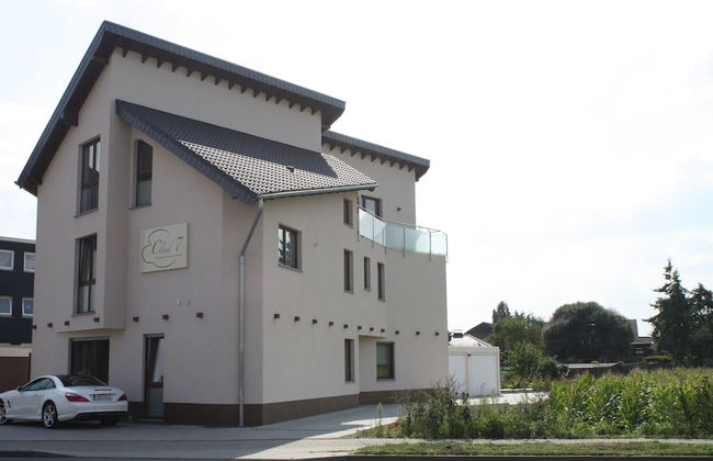 Cloud 7 I - Photo 38