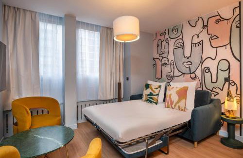 Montmartre Paris Suite - Photo 14