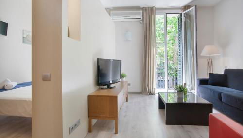 Tendency Apartments 7 - Photo 4