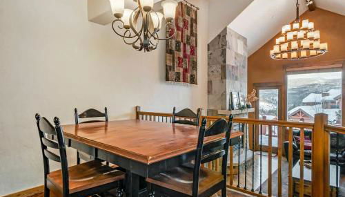 Hygge Hideaway - Photo 2