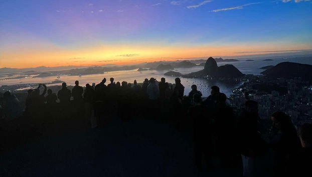 Amanecer en el mirador de Dona Marta + Cristo Redentor - Foto 3, Disfrutando de las vistas del mirador de Dona Marta