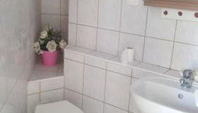 Traditional Melabes Inn - Photo 5