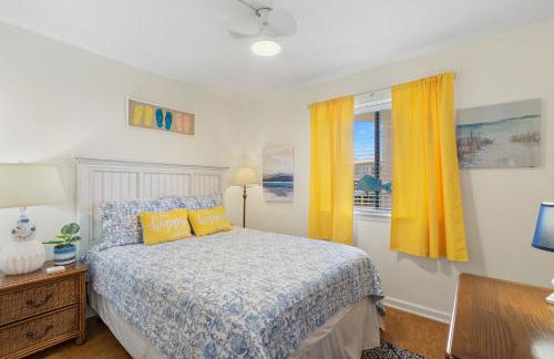 Salt and Light Surf & Racquet 204B - Photo 14