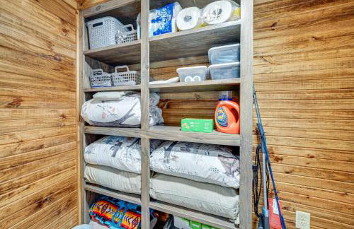 Couples Cabin in Broken Bow about 5 Mi to Downtown! - Foto 17