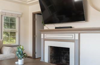 The SOFI Special - Modern Retreat, Dog Friendly - Photo 29
