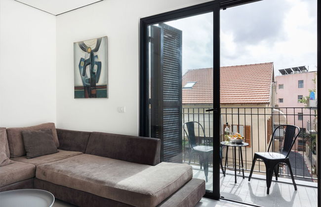 Elegant 2BD Apartment in Jaffa Area - Photo 18