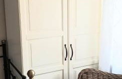 2x Monteurwohnung 1x 2 kleine Einzelzimmer 1x Doppelbett und Schlafcouch im Wohnbereich - Foto 5