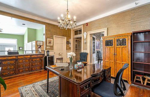 Master King Room Victorian with Private Bathroom in a Historic house - Foto 36