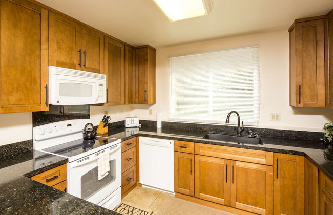 Castle at Makahuena at Poipu - Photo 10