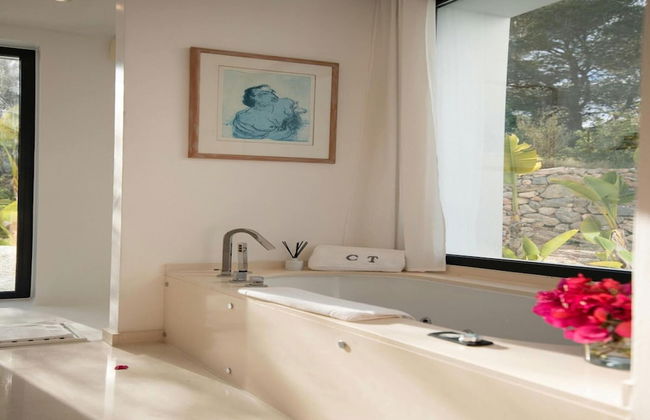 Villa With Multiple Outdoor Terrace - Foto 21