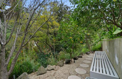 2 Level Hollywood Hills Home with First Floor Pool and Garden by Colby and Conrad - Foto 39