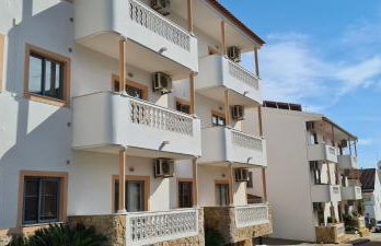 APARTAMENTOS CABRITA - Foto 18