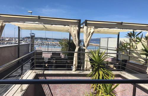 Apartamentos Puerto Basella - Foto 12