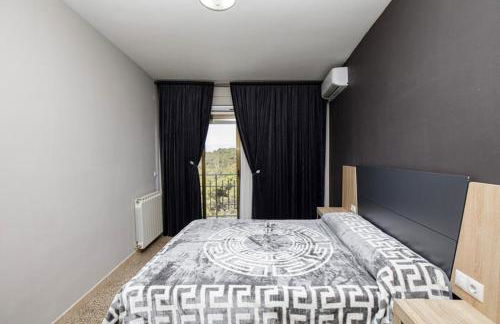 Maravillosa casa con piscina grande y bosque - Photo 34