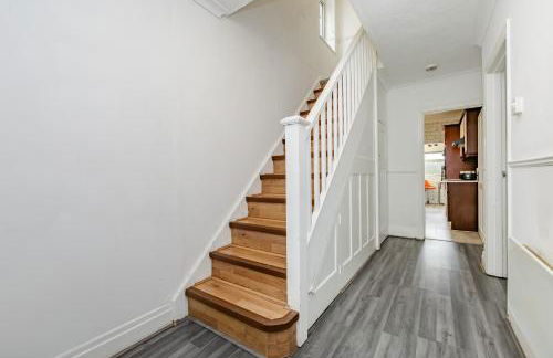 The Comfy Contractors Resort, Free Private Parking & Wifi, 7 beds - Foto 30