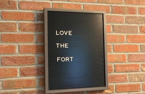 The Cottage! Chic Bungalow Near Old Town Square! - Foto 17