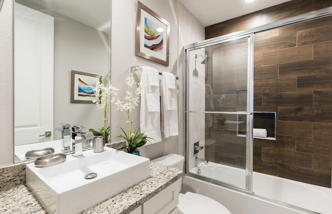 4 BR 4 BA Villa 5min Disneyworld 1804ft BBQ - Foto 10